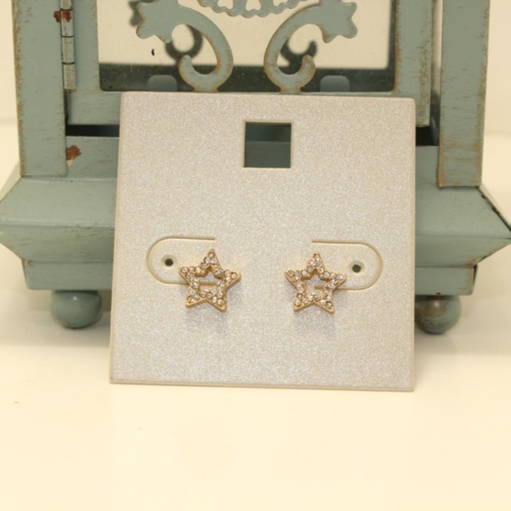 NEW Anthropogie Lydell Dainty Stud Earrings Star - Picture 3 of 4